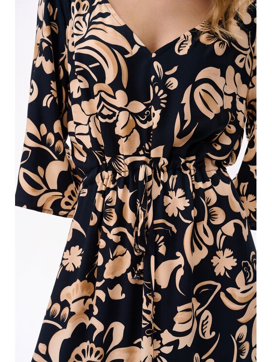 blue shadow blue shadow Sukienka codzienna Frida 2 Czarny Regular Fit