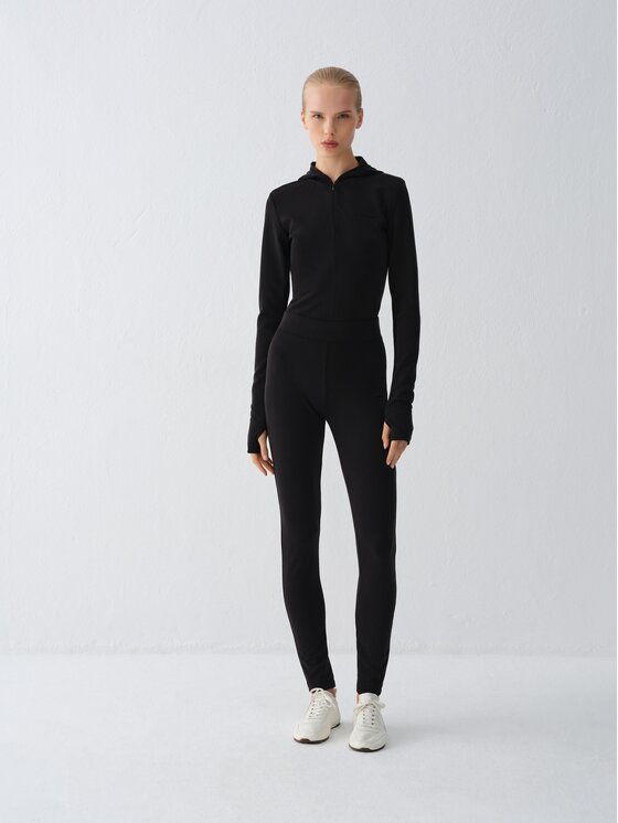 La Mania La Mania Bluza MANDIE Czarny Basic Fit