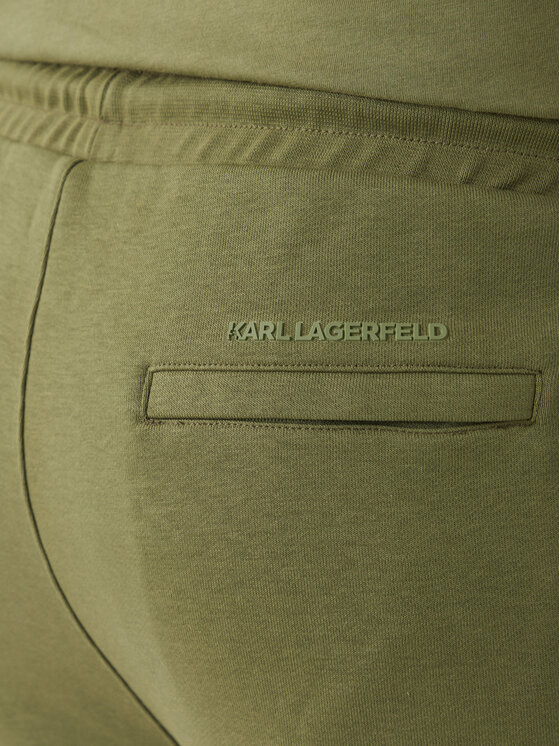 KARL LAGERFELD KARL LAGERFELD Športne kratke hlače 705019 562900 Zelena Regular Fit