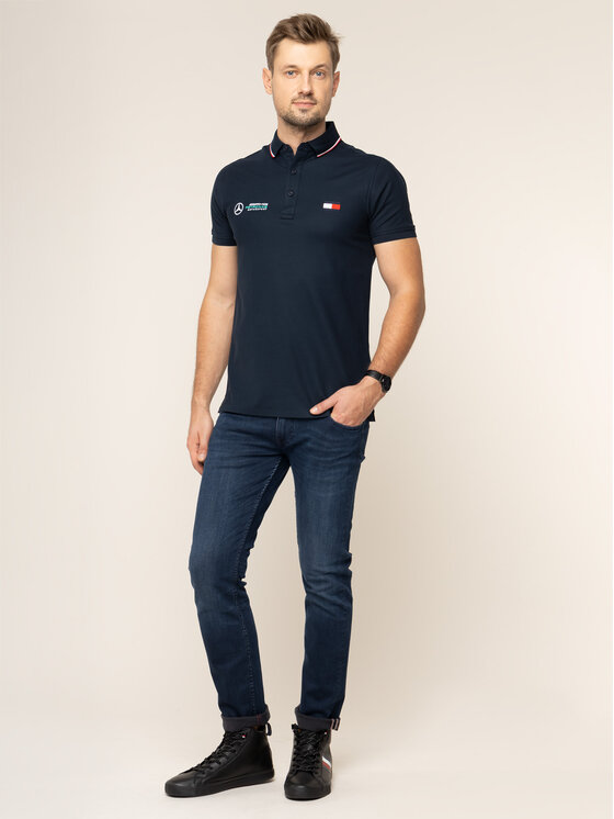 Mercedes-Benz collabore avec Thommy Hilfiger pour une collection de  Sportswear - Touringclub