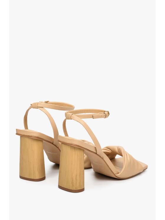 Estro Estro Σανδάλια ER00112423 Μπεζ