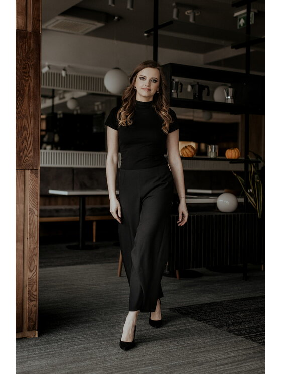 Tessita Tessita Spodnie materiałowe T375 Czarny Straight Leg