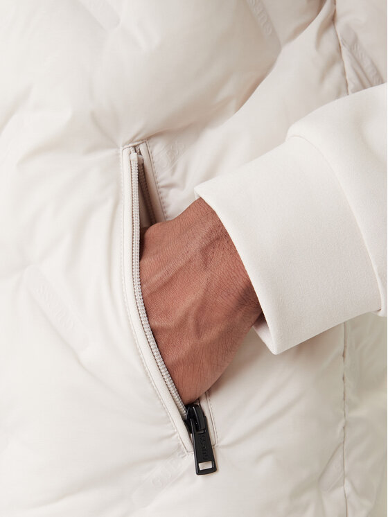 Guess Guess Demisezoninė striukė M6RL10 WJ232 Écru Regular Fit