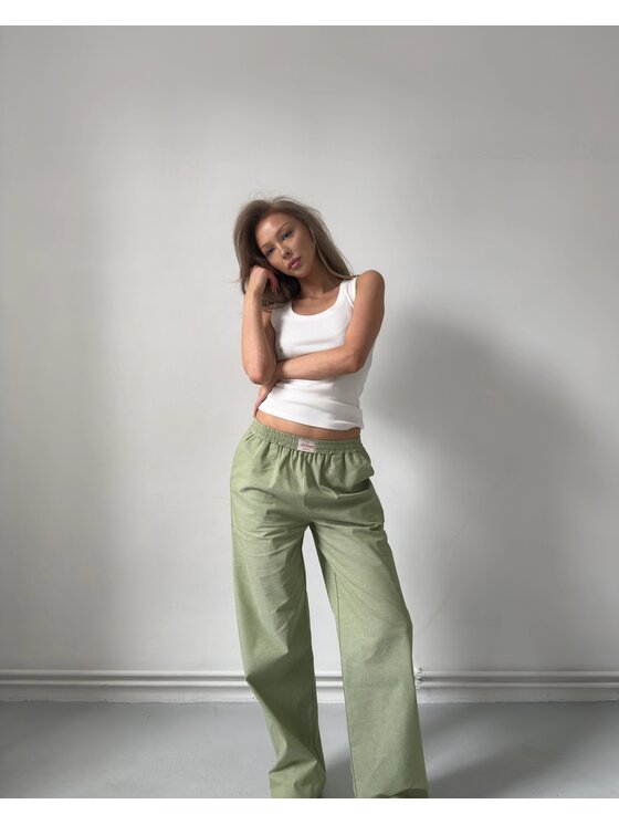 Le Songe Le Songe Spodnie materiałowe LADY Zielony Basic Fit