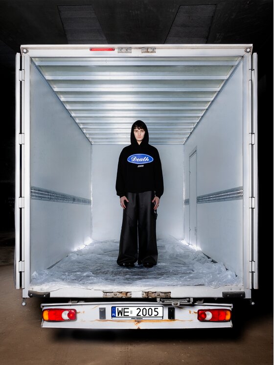 2005 2005 Bluza Death Czarny Oversize