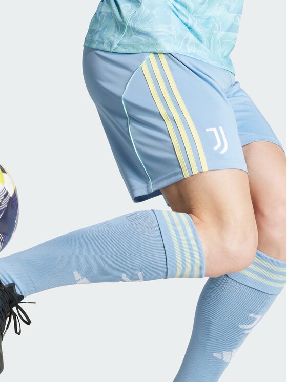 adidas adidas Szorty sportowe Juventus Niebieski jasny Regular Fit