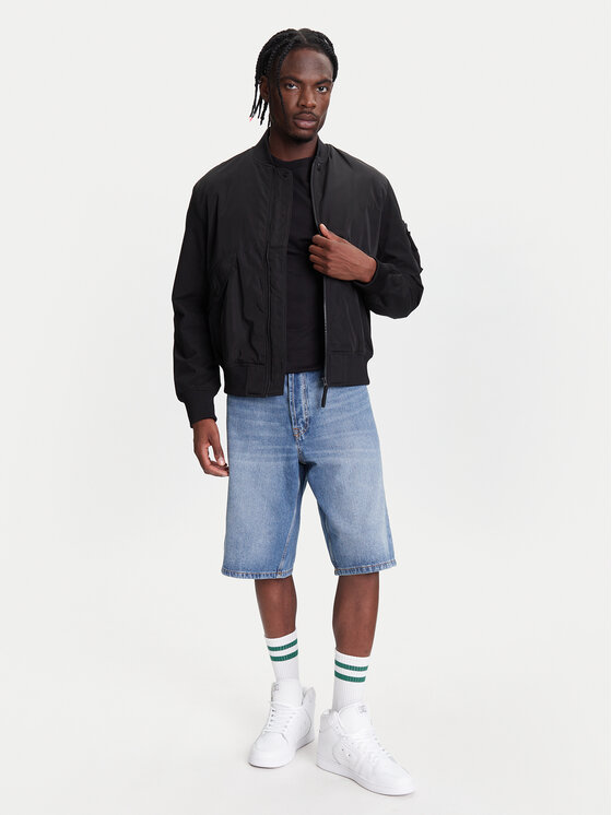 United Colors Of Benetton United Colors Of Benetton Bomber striukė 2ZPSUN06G Juoda Regular Fit