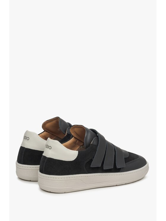 Estro Estro Sneakersy ER00115924 Czarny
