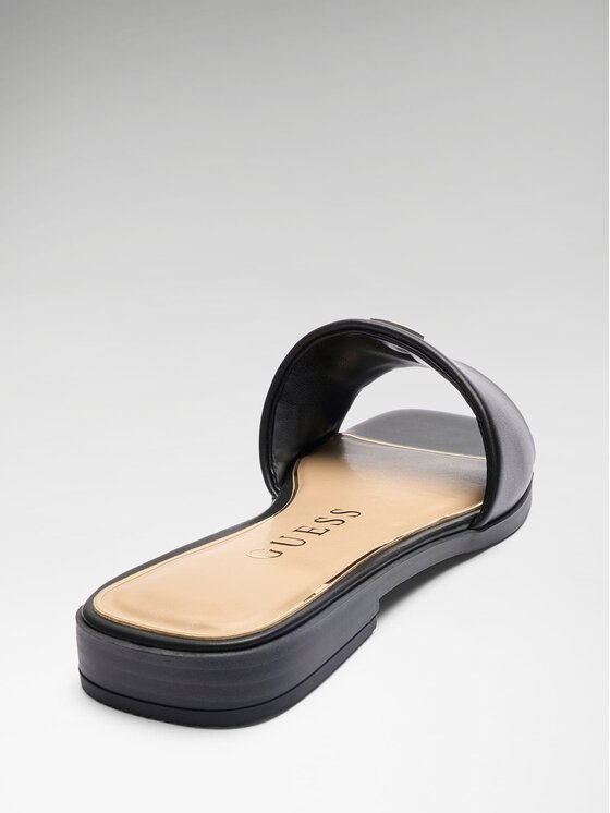 Guess Guess Sandali 182060 Nero