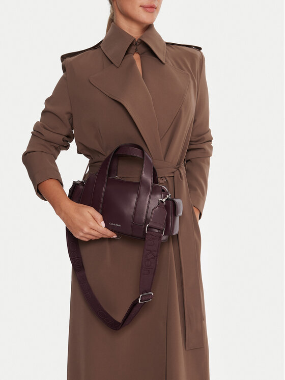 Calvin Klein Calvin Klein Сумка Webbing Strap Pocket Bag LV04F3291G Бордовий