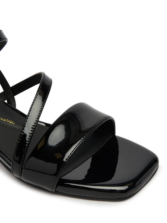 Clarks Clarks Sandały Serina35 Strap 26186117 Czarny