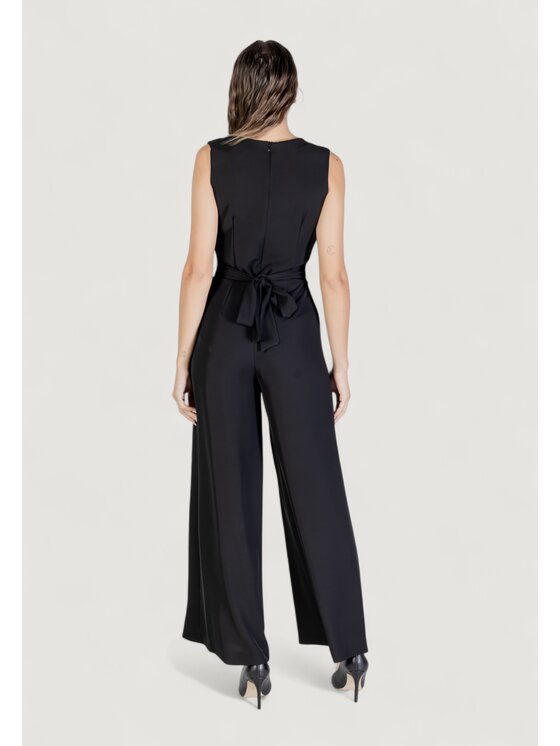 Rinascimento Rinascimento Jumpsuit CFC0125311003 Nero Egg Fit