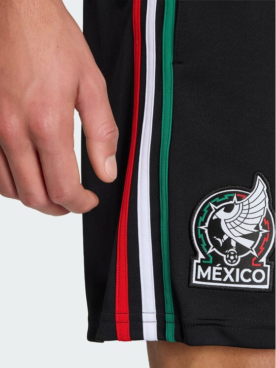 adidas adidas Szorty sportowe 161937 Czarny Regular Fit