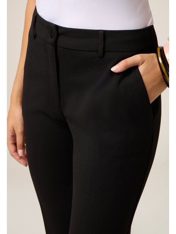 Oltre Oltre Pantaloni di tessuto P079R008667N033 Nero Regular Fit