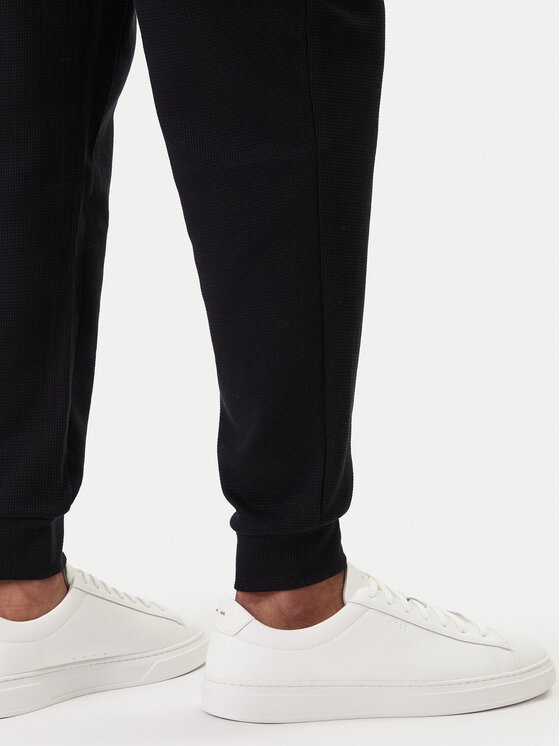 BOSS BOSS Pantaloni da tuta Waffle 50535878 Nero Regular Fit