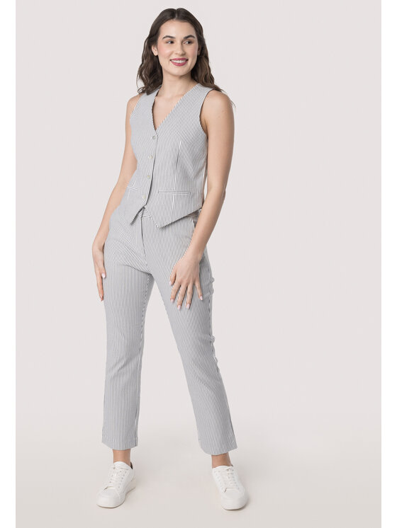 QUIOSQUE QUIOSQUE Vesta QUIOSQUE 8UD001120 Biela Regular Fit