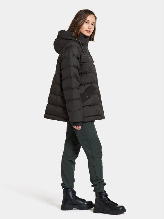 Didriksons Didriksons Zimní bunda Filippa Wns Jkt 2 504834 Černá Regular Fit