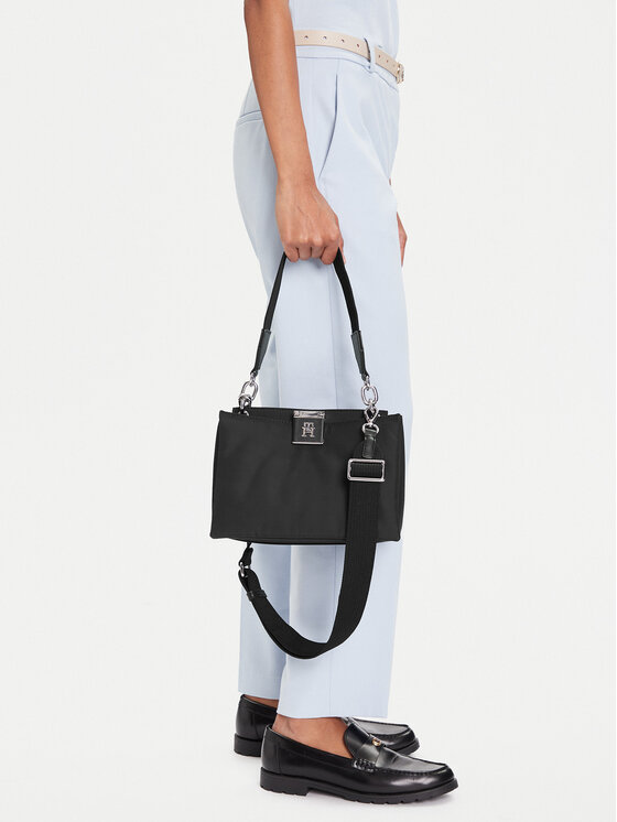 Tommy Hilfiger Geantă Th Her Med Satchel Nylon Sv AW0AW18200 Negru