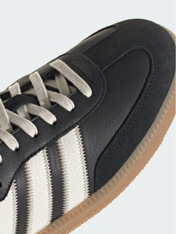 adidas adidas Sneakersy 168263 Czarny
