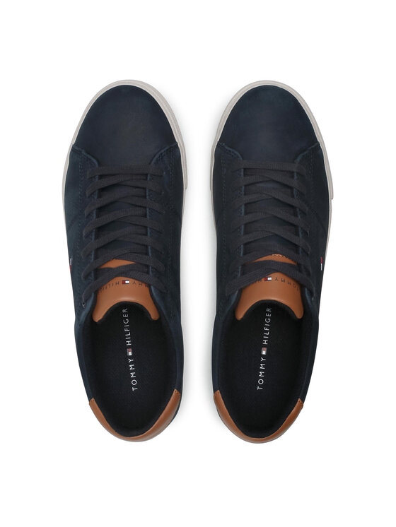 tommy hilfiger essential nubuck trainer