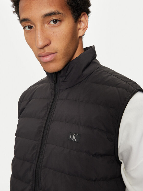 Calvin Klein Jeans Calvin Klein Jeans Vestă J30J326635 Negru Regular Fit