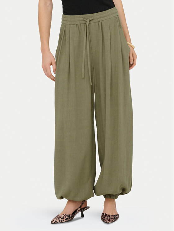 ONLY Pantaloni din material Siesta 15373197 Kaki Regular Fit