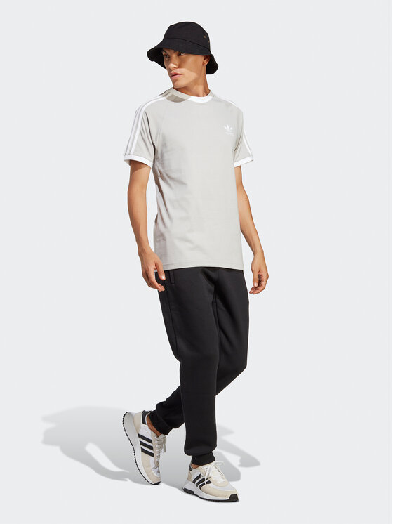 T-shirt Adicolor Classics 3-Stripes T-Shirt IA4851...