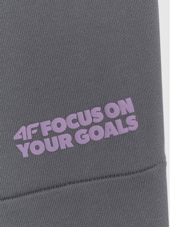 4F 4F Pantaloni da tuta 4FJRAW25TTROM1605-22S Nero Regular Fit