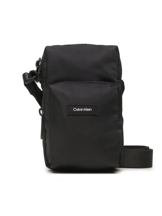 Calvin Klein Calvin Klein Kotike Ck Must T Reporter Xs K50K510570 Must