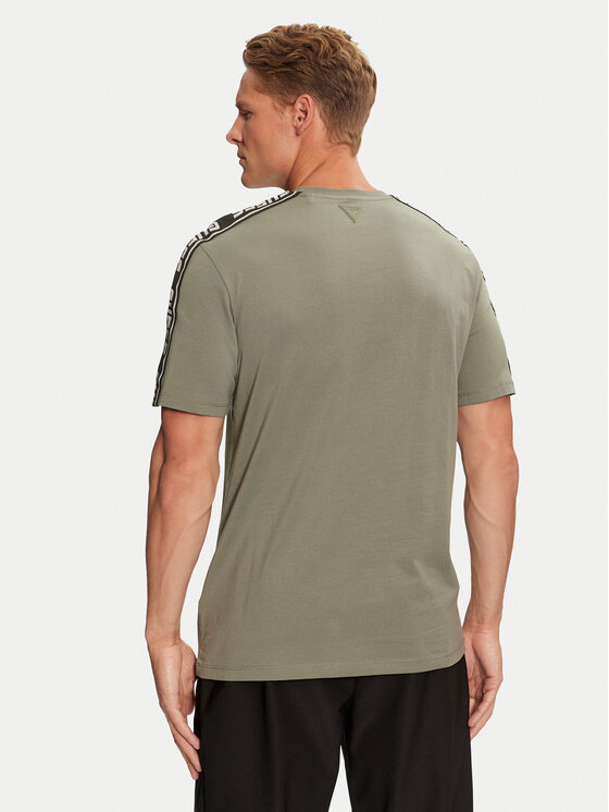 Guess Guess T-shirt Arlo Z4GI18 J1314 Verde Regular Fit