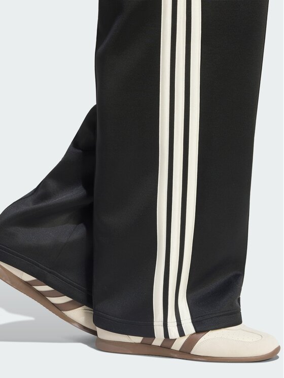 adidas adidas Spodnie materiałowe 165294 Czarny Loose Fit