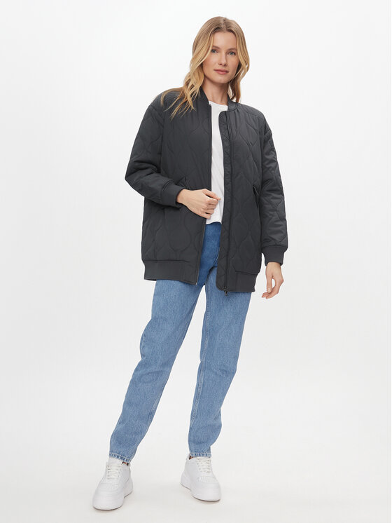 ONLY ONLY Demisezoninė striukė Tina 15300060 Juoda Regular Fit
