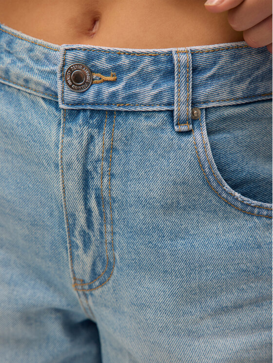 Vero Moda Vero Moda Τζιν σορτσάκια Raila 10334376 Μπλε Loose Fit