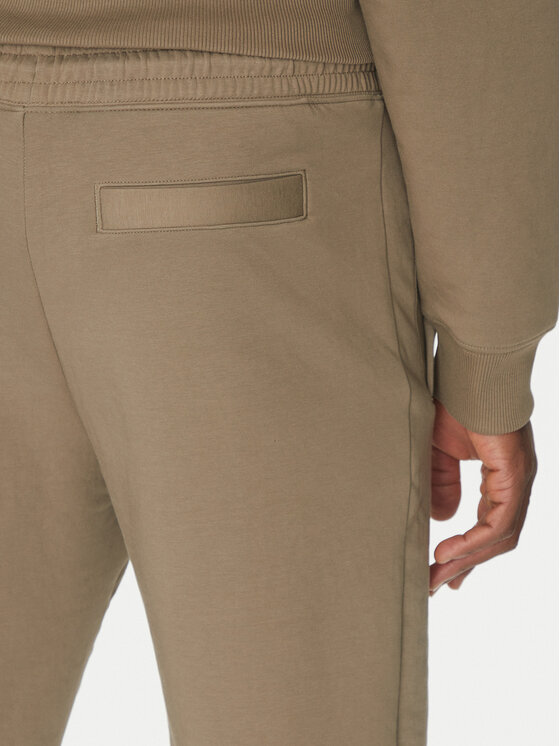 HUGO HUGO Spodnji del trenirke Dimacs 50533695 Rjava Relaxed Fit