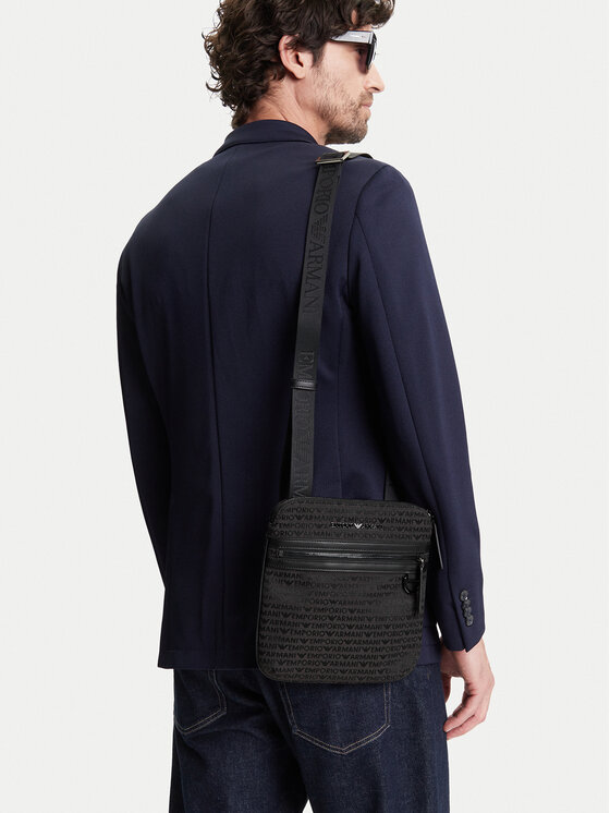 Emporio Armani Emporio Armani Umhängetasche EM001780 AF13823 U8168 Schwarz