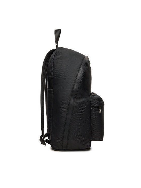 Guess Guess Ruksak HMVEHN P4306 Crna