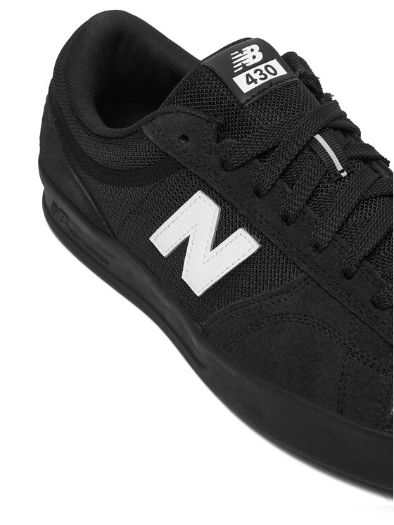 New Balance New Balance Sneakersy UN430SBT Czarny