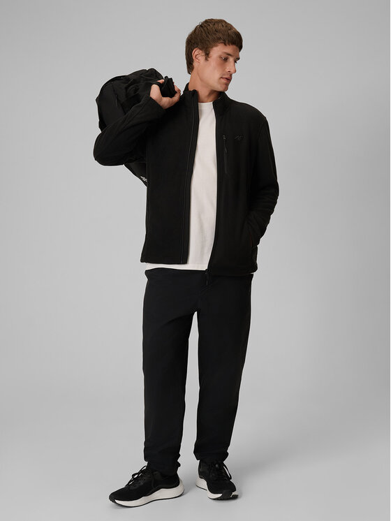 4F 4F Polar BASIC+ Czarny Regular Fit