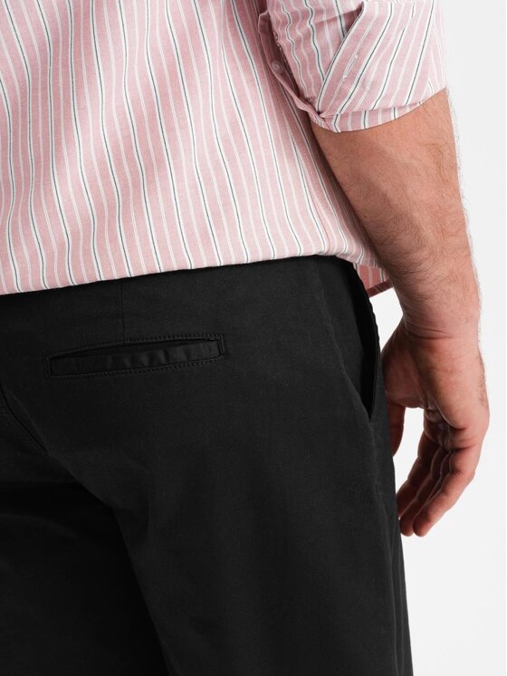 Ombre Ombre Szorty materiałowe OM-SRCS-0197 Czarny Regular Fit