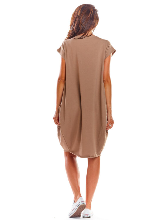 Infinite You Infinite You Sukienka letnia M206 Beżowy Basic Fit