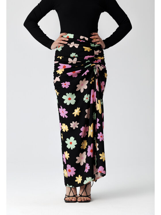 LAURELLA LAURELLA Sukňa 7TU003 Čierna Regular Fit