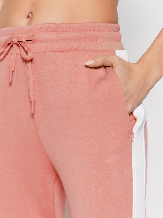 4F 4F Jogginghose H4Z21-SPDD013 Rosa Regular Fit