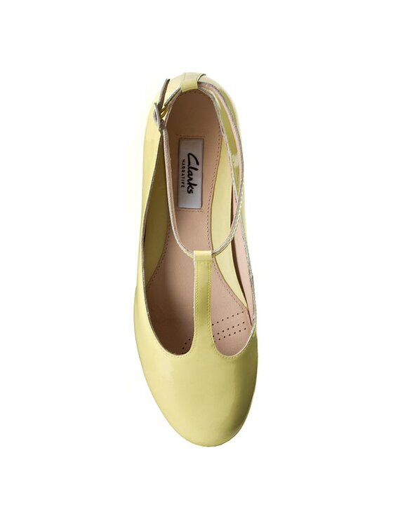 Clarks glee new arrivals