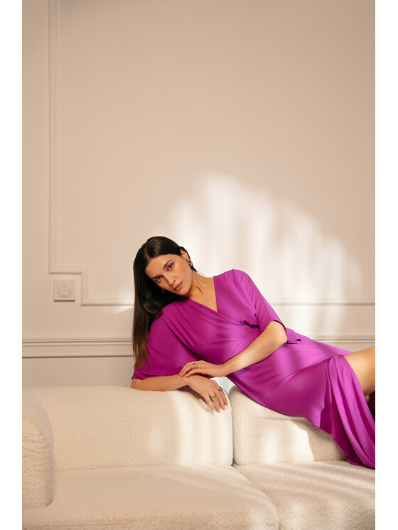 Makover Makover Sukienka codzienna K163 Fioletowy Modern Fit