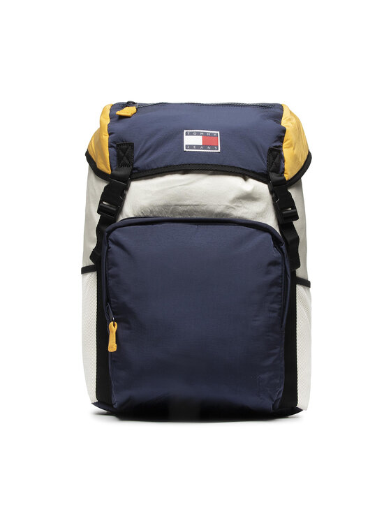 tommy hilfiger travel backpack