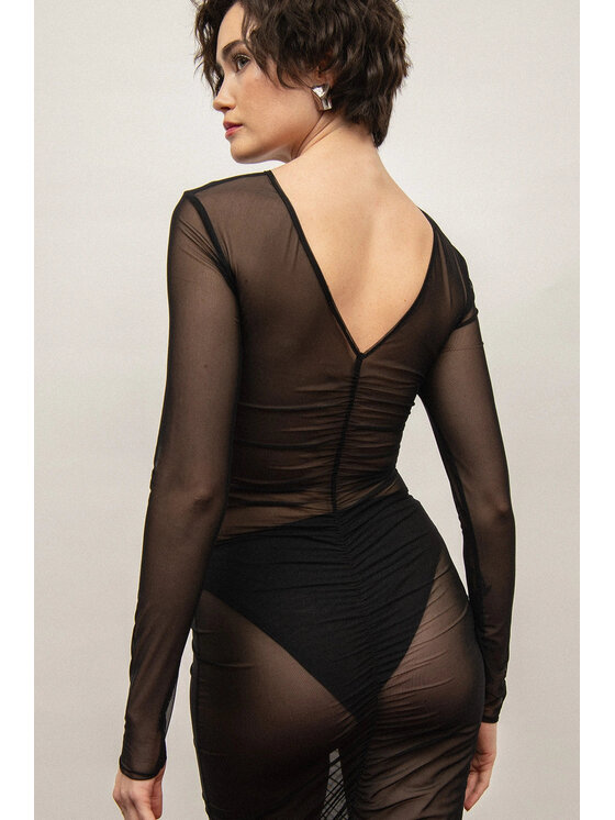 Nudyess Nudyess Večerné šaty Naked z siateczki Čierna Fitted Fit