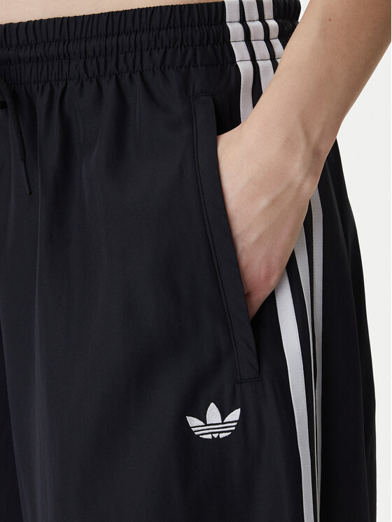 adidas adidas Спортивні штани Firebird Adilenium KD2914 Чорний Regular Fit