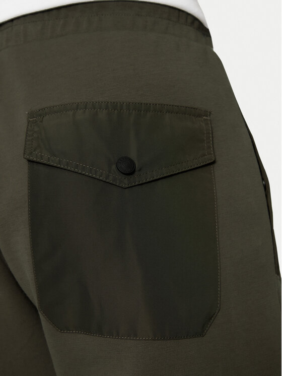 REPLAY REPLAY Spodnie dresowe M9008 .000.23655 Zielony ciemny Regular Fit