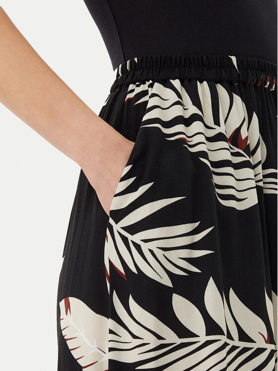 Vero Moda Vero Moda Maxi szoknya Easy Joy 10302047 Fekete Regular Fit