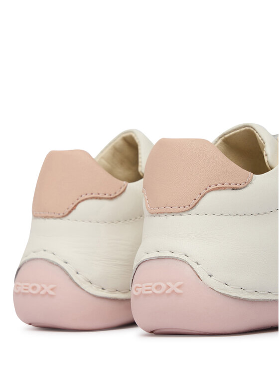 Geox Geox Pantofi B Tutim Girl B3540B 00085 C1Z8Z Alb
